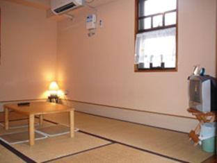 Hostel Hakuseiso Naha Pokoj fotografie