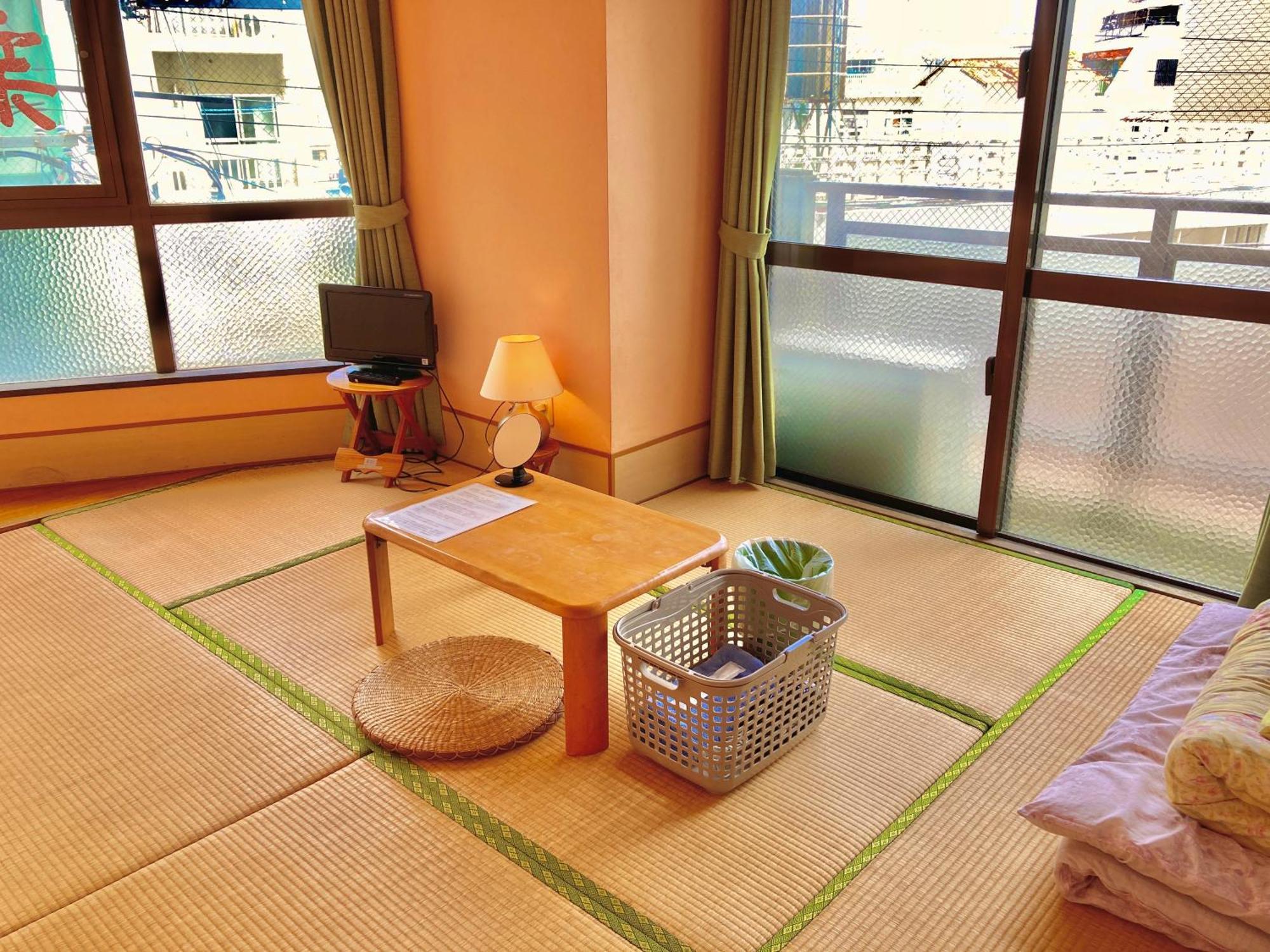 Hostel Hakuseiso Naha Exteriér fotografie